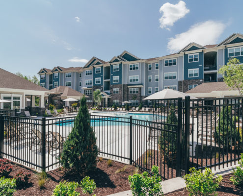 summit nashville west apartments exterior and pool